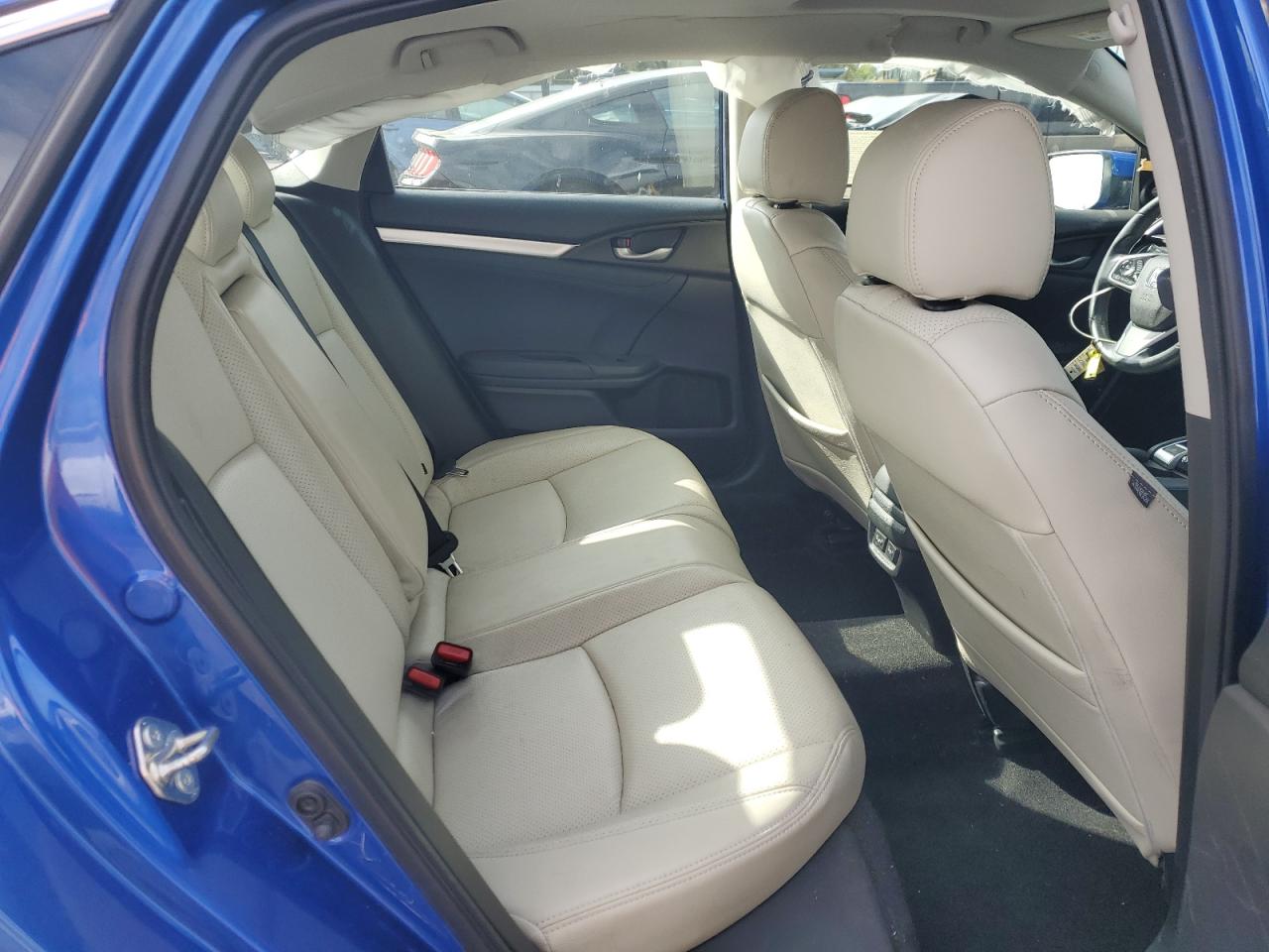 2018 Honda Civic Touring VIN: 19XFC1F94JE200661 Lot: 85717105