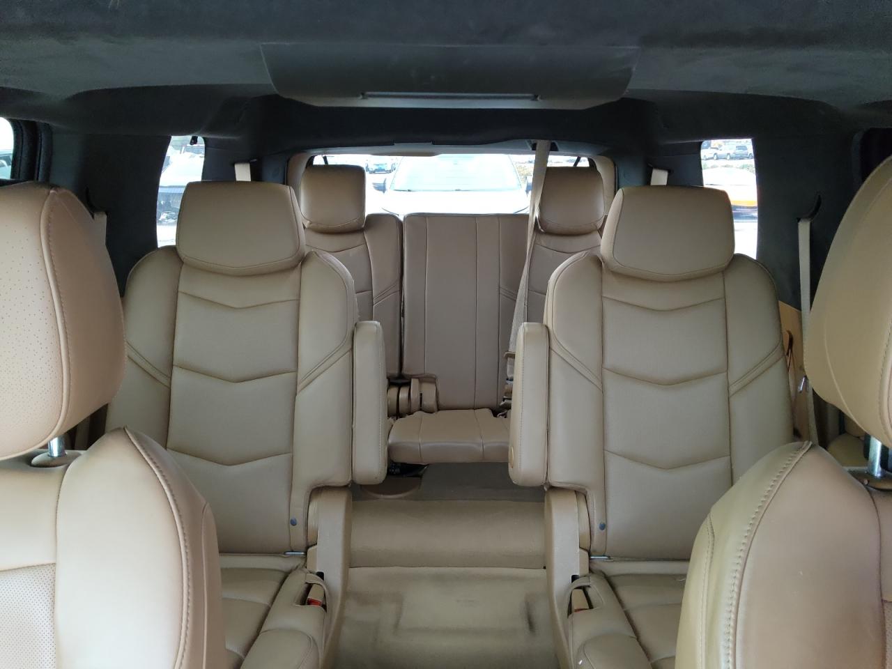 2017 Cadillac Escalade Platinum VIN: 1GYS4DKJ8HR258004 Lot: 89815645