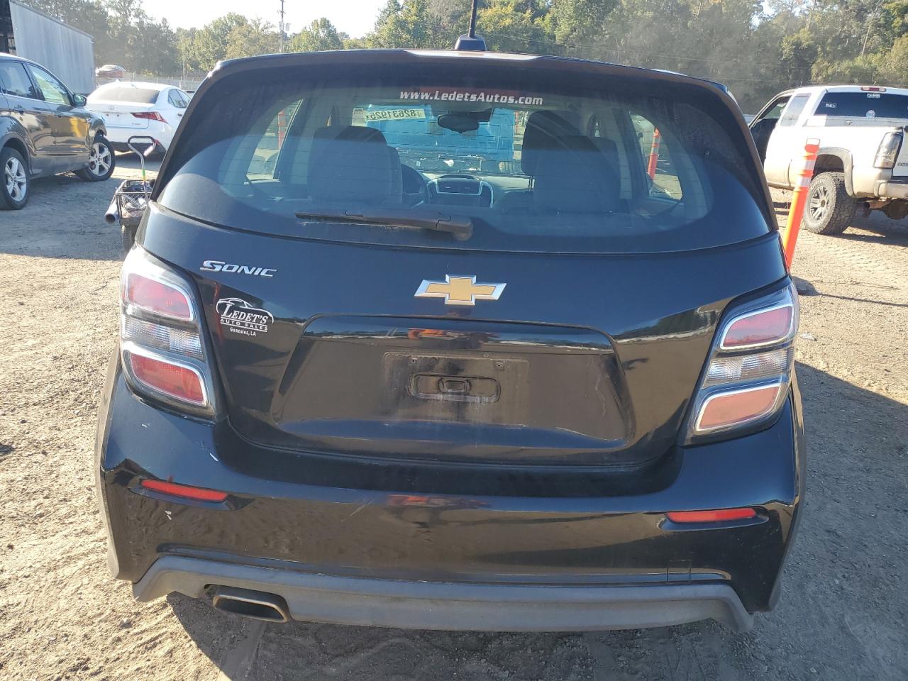 2020 Chevrolet Sonic VIN: 1G1JG6SB8L4124962 Lot: 82631925