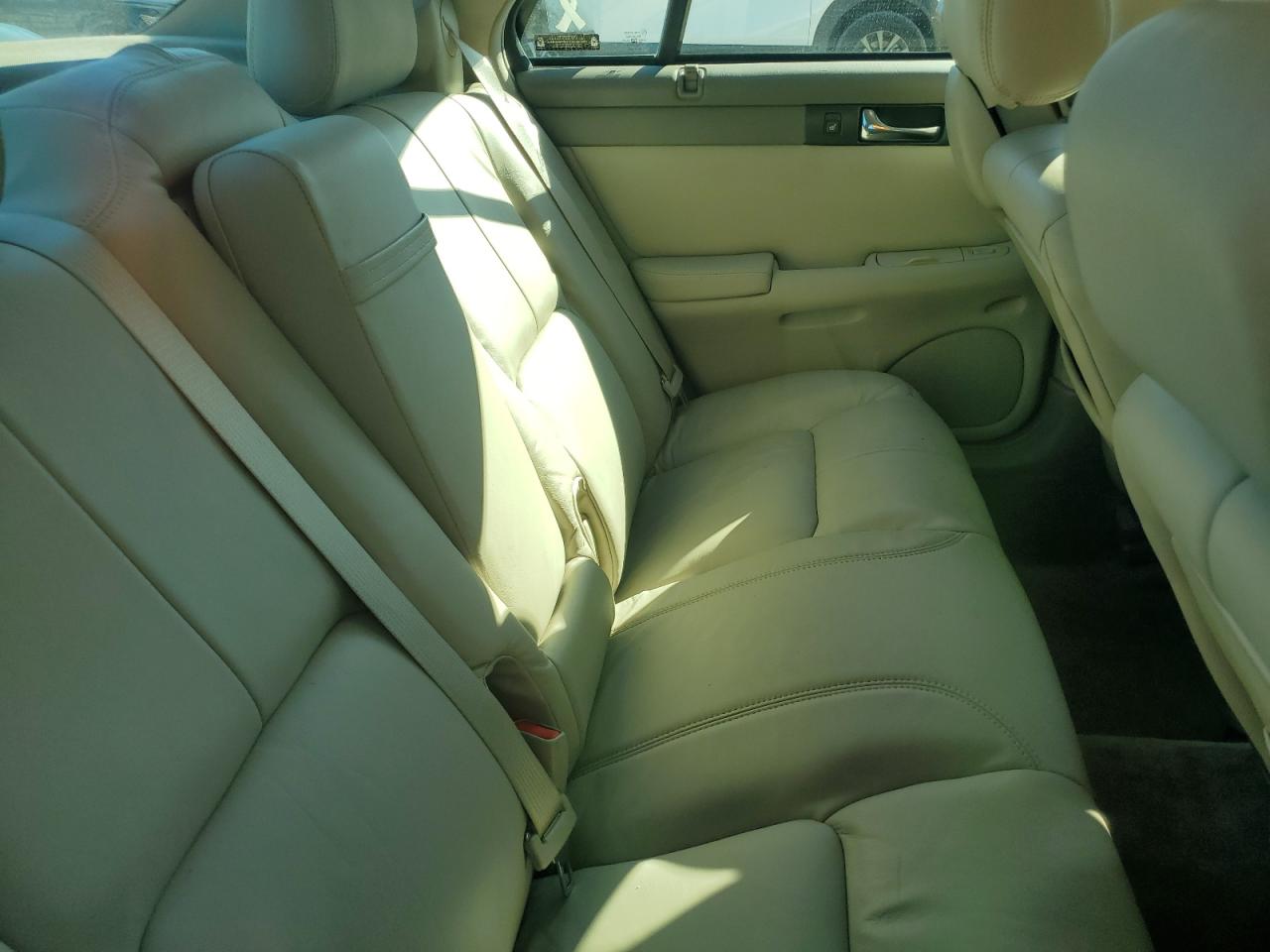 2002 Cadillac Seville Sls VIN: 1G6KS54Y12U256081 Lot: 82366645