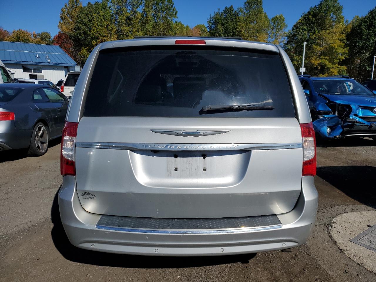 2011 Chrysler Town & Country Touring L VIN: 2A4RR8DG8BR784787 Lot: 82534955