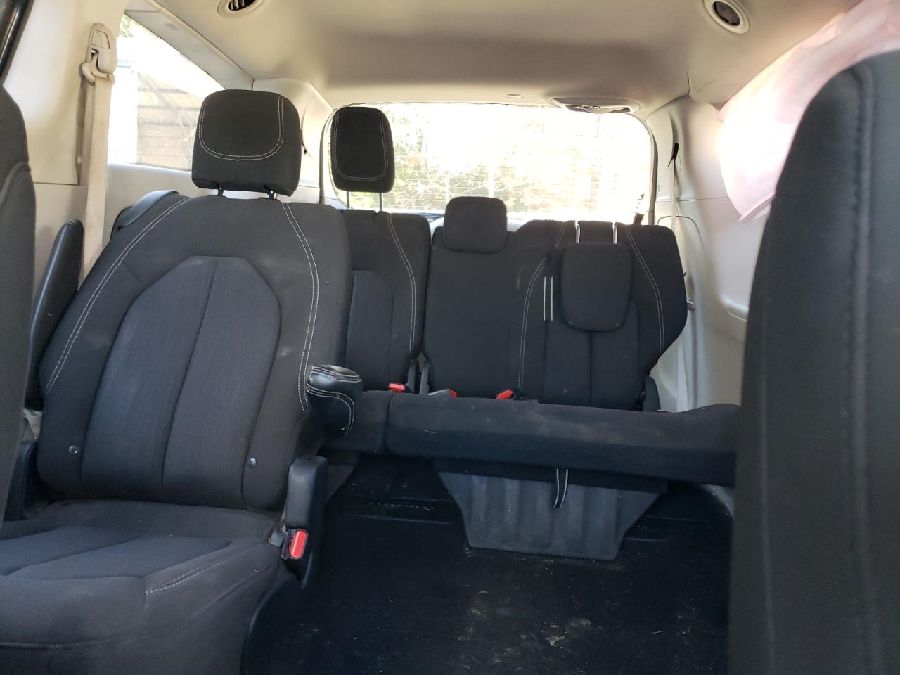 2022 Chrysler Voyager Lx VIN: 2C4RC1CG9NR218464 Lot: 89866035