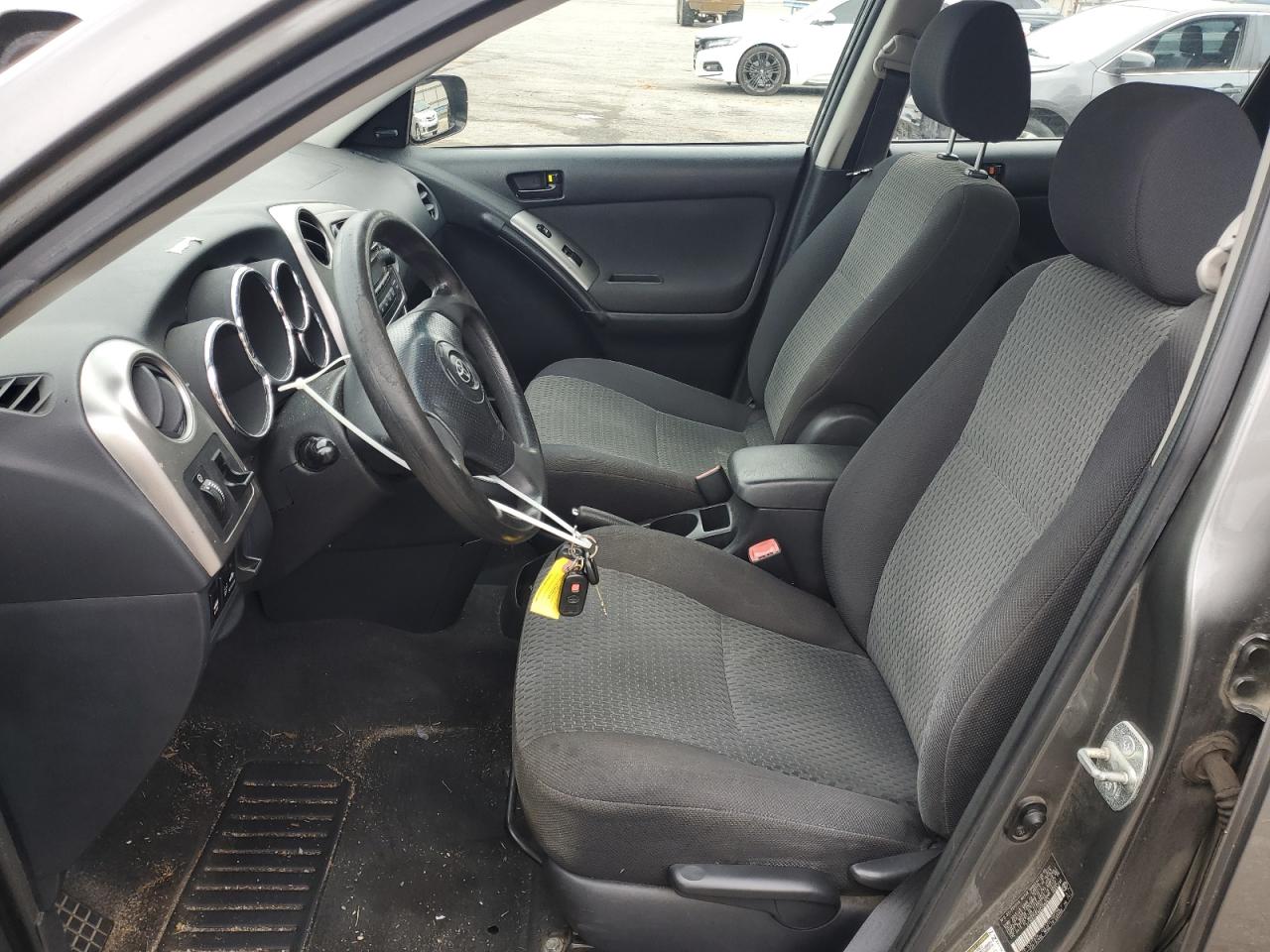 2008 Toyota Corolla Matrix Xr VIN: 2T1KR32E98C706863 Lot: 90698045