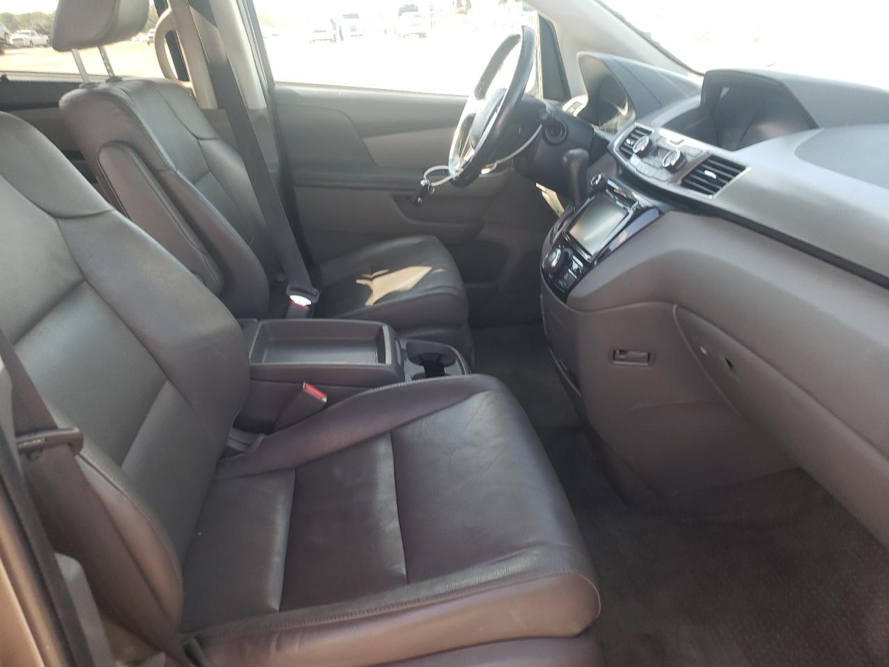 2016 Honda Odyssey Exl VIN: 5FNRL5H69GB052825 Lot: 84857025