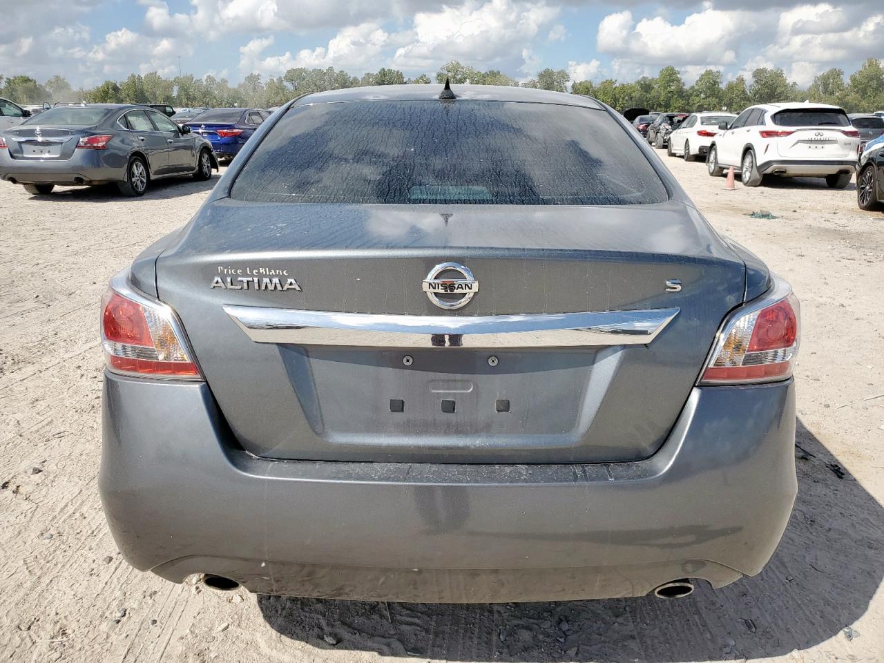 2015 Nissan Altima 2.5 VIN: 1N4AL3APXFN335938 Lot: 85160915