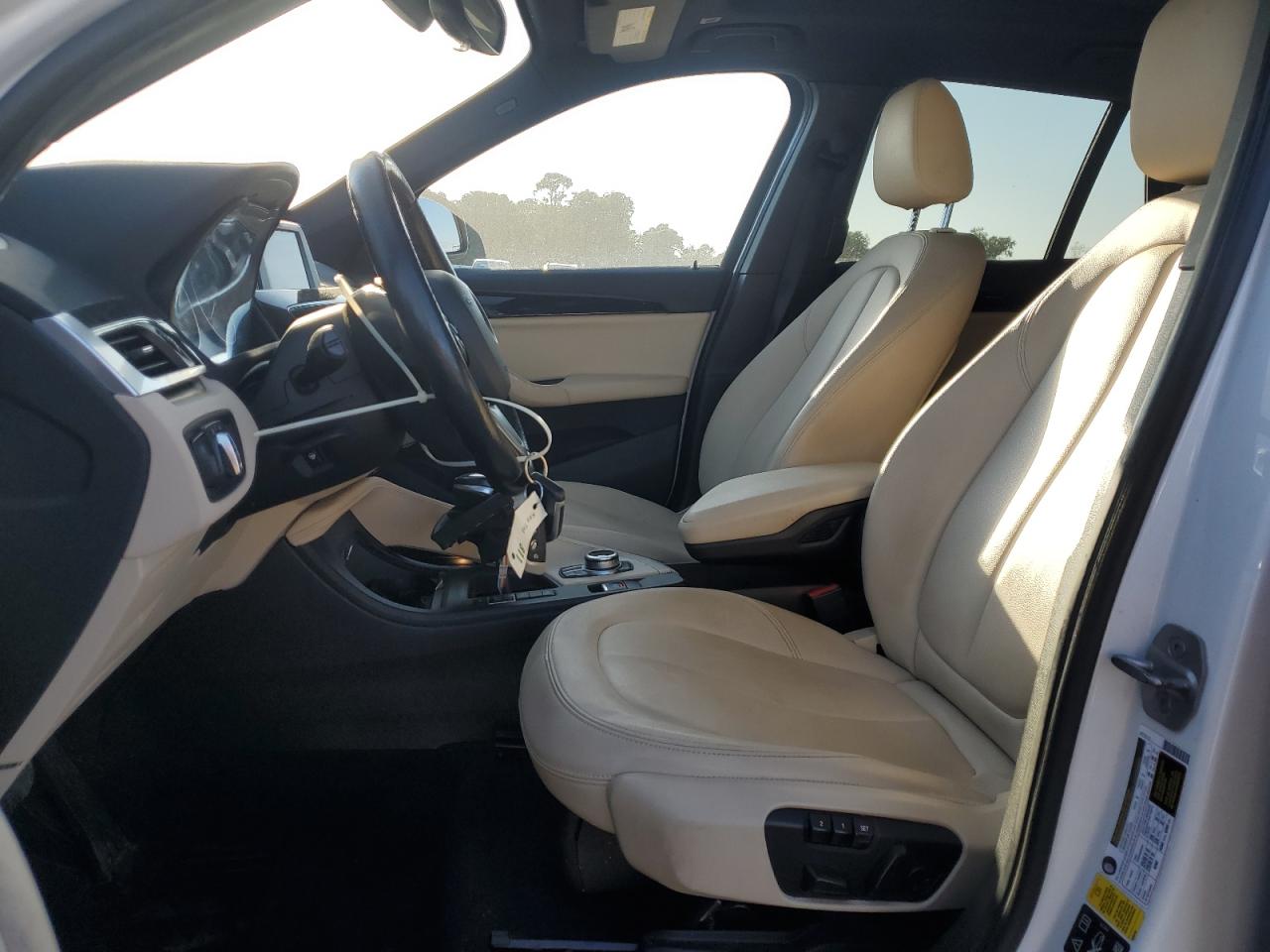 2017 BMW X1 xDrive28I VIN: WBXHT3C36H5F70221 Lot: 84450295