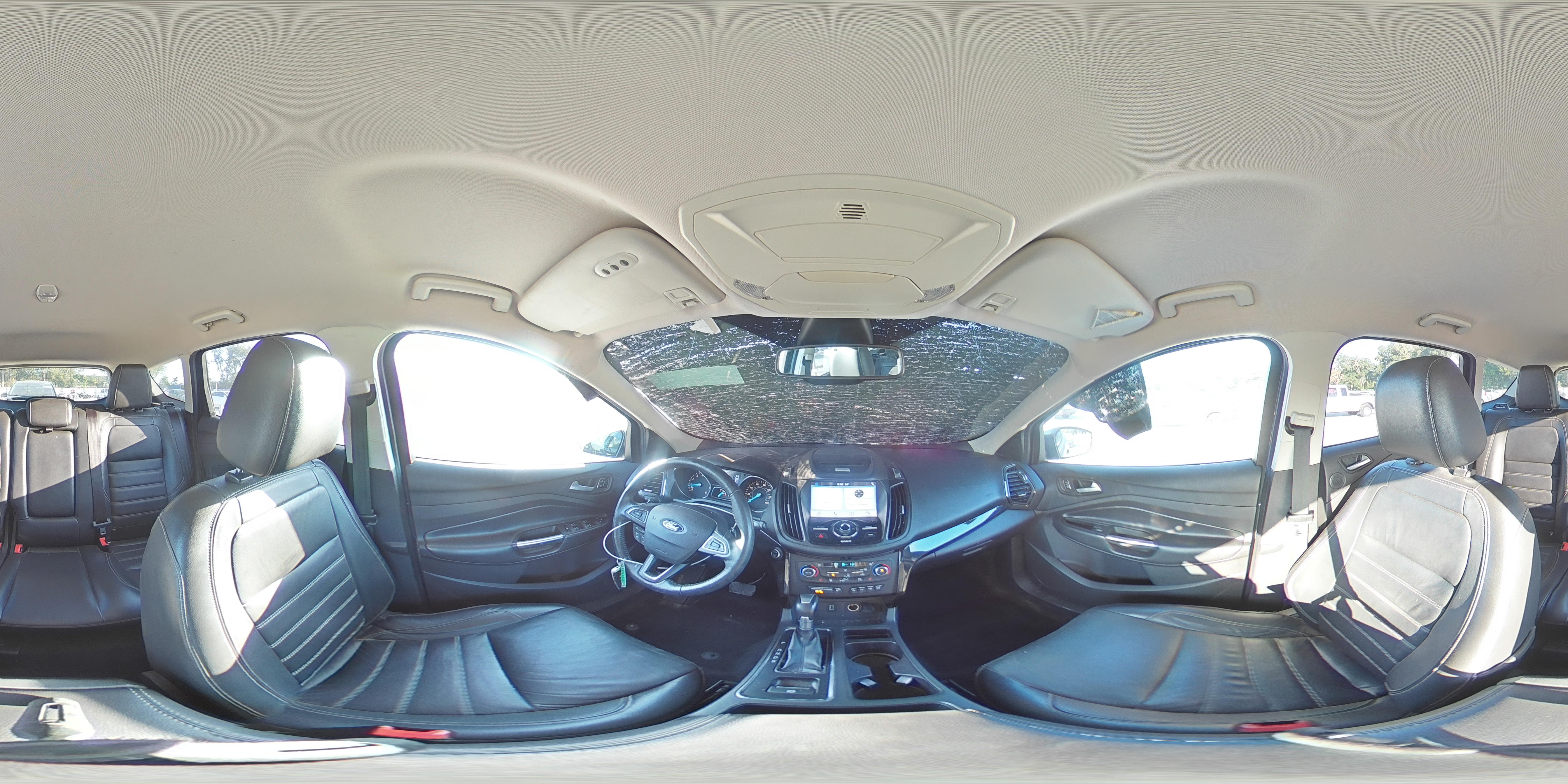 2017 Ford Escape Titanium VIN: 1FMCU9JD8HUB43916 Lot: 82660875