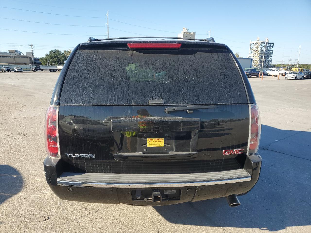 2013 GMC Yukon Denali VIN: 1GKS1EEF7DR355396 Lot: 82233575