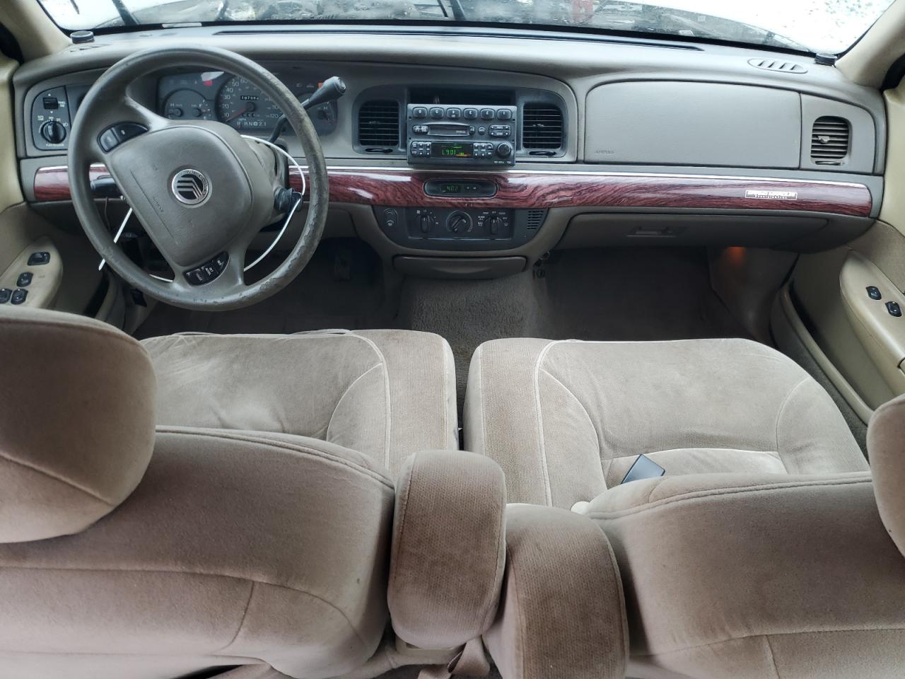 2001 Mercury Grand Marquis Gs VIN: 2MEFM74W01X713570 Lot: 85924795