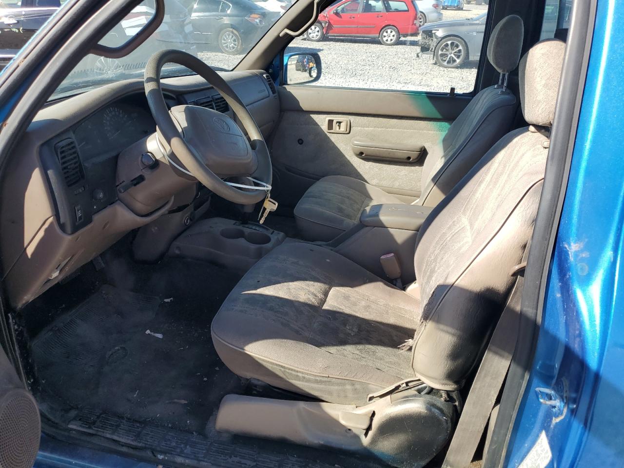 2000 Toyota Tacoma Prerunner VIN: 5TENM92N2YZ686075 Lot: 86086205