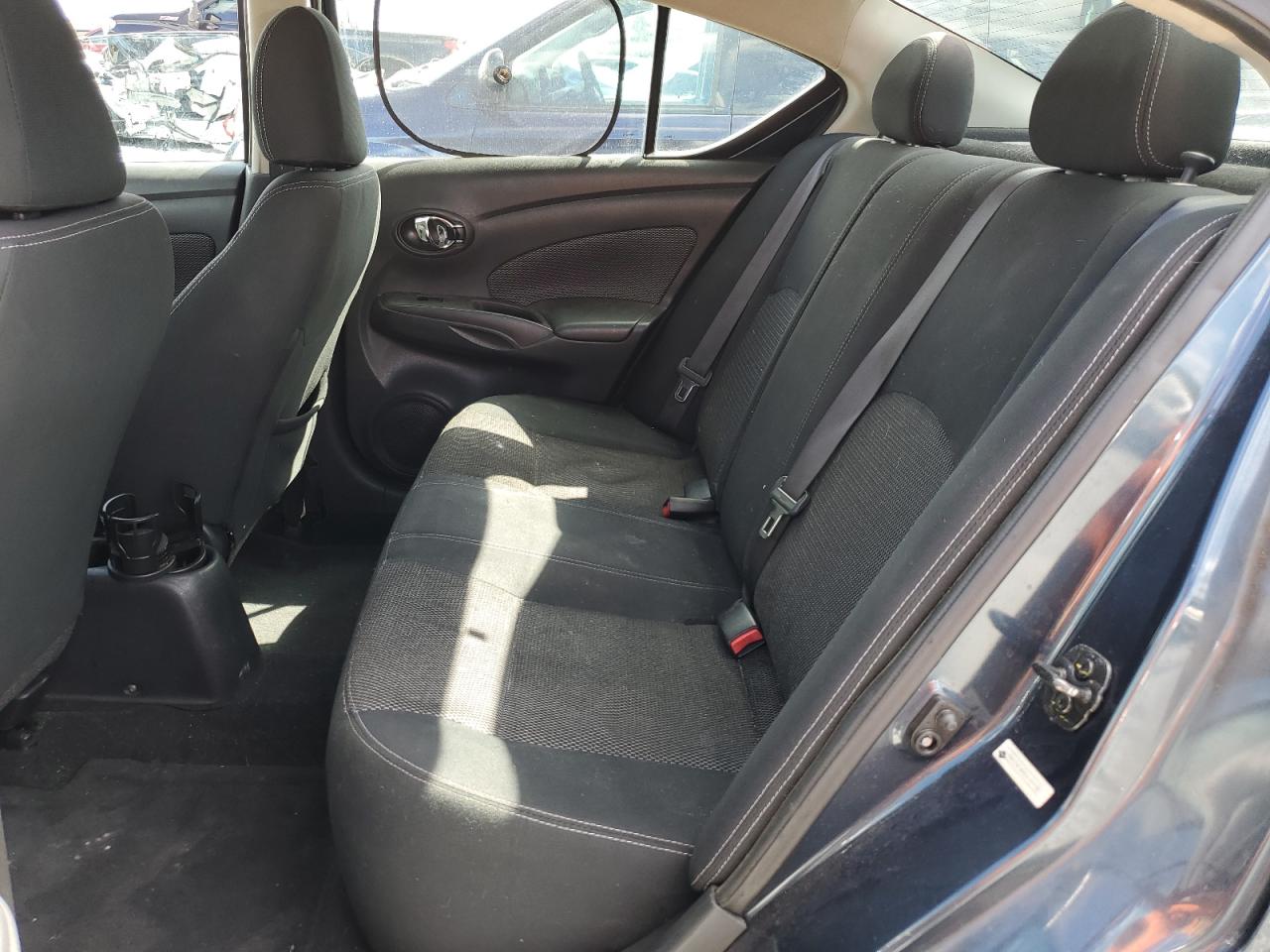 2017 Nissan Versa S VIN: 3N1CN7AP4HL820392 Lot: 85692865