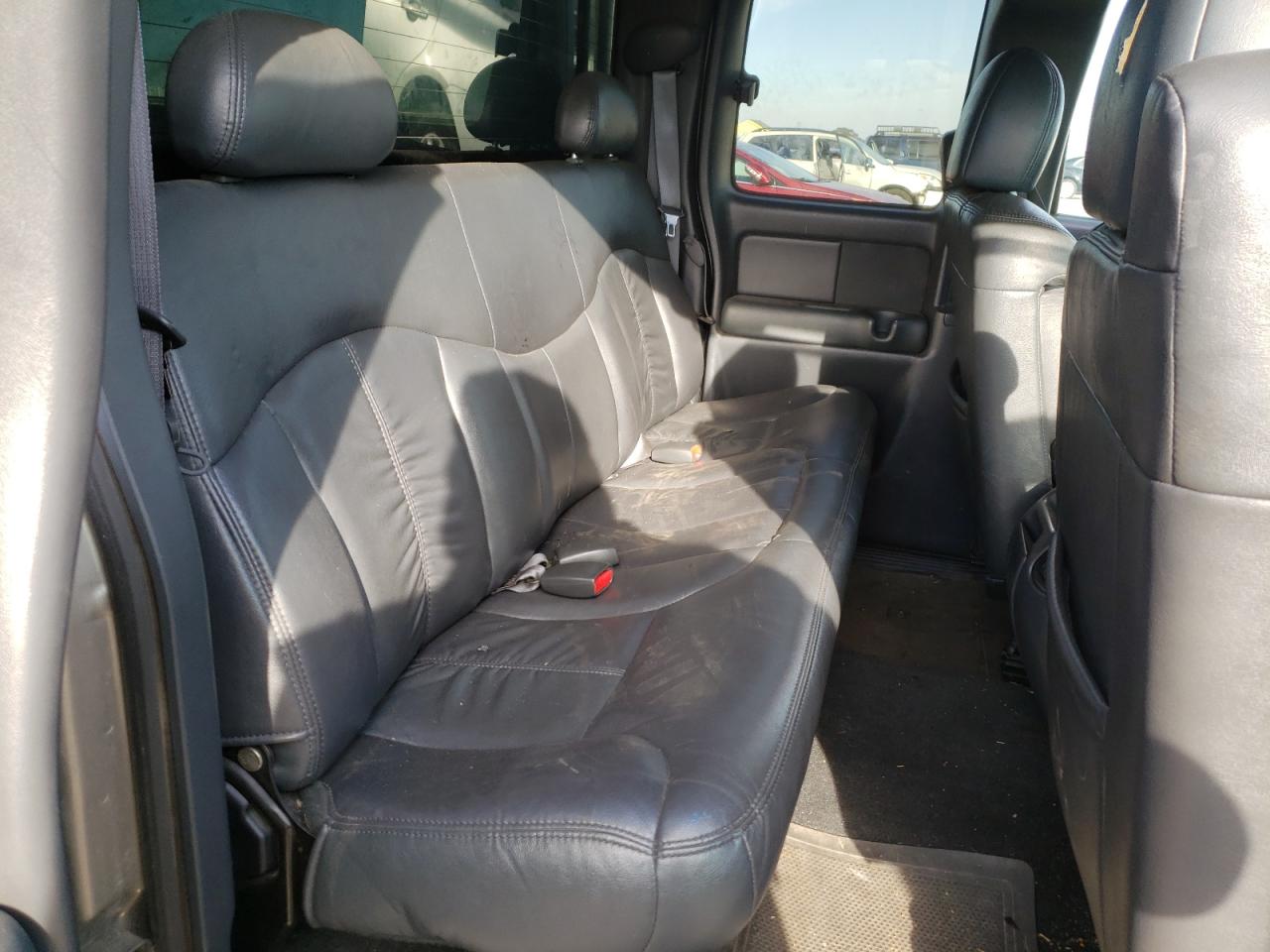 2000 Chevrolet Silverado C1500 VIN: 1GCEC19T4YZ370231 Lot: 82366445