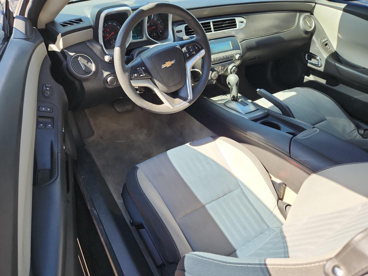 2015 Chevrolet Camaro Ls VIN: 2G1FB1E3XF9224204 Lot: 84856105