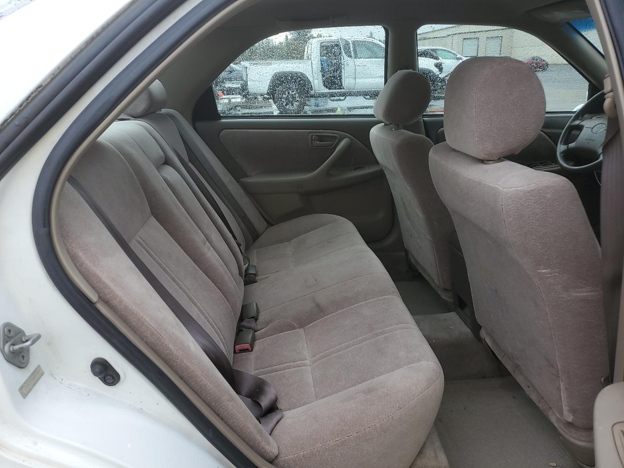 1998 Toyota Camry Ce VIN: JT2BG22K4W0204980 Lot: 81974825