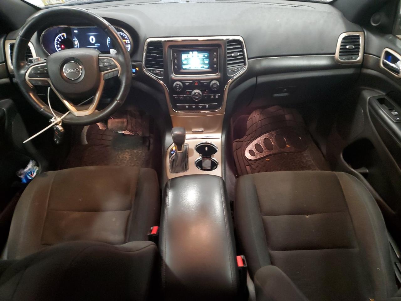 2016 Jeep Grand Cherokee Laredo VIN: 1C4RJFAG7GC420415 Lot: 82528725