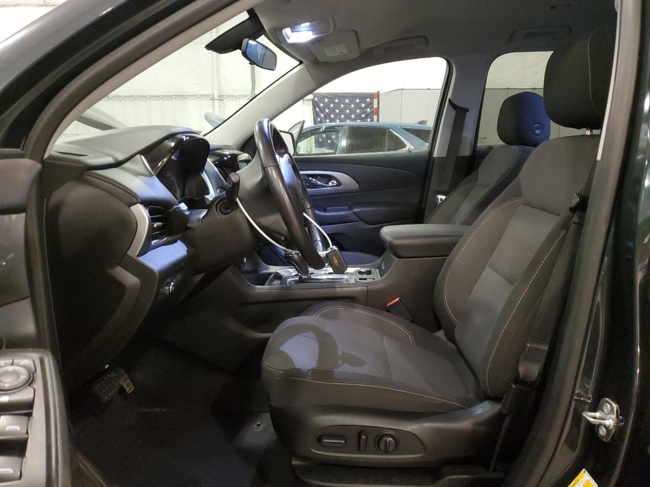 2018 Chevrolet Traverse Lt VIN: 1GNERGKW0JJ218304 Lot: 84930735