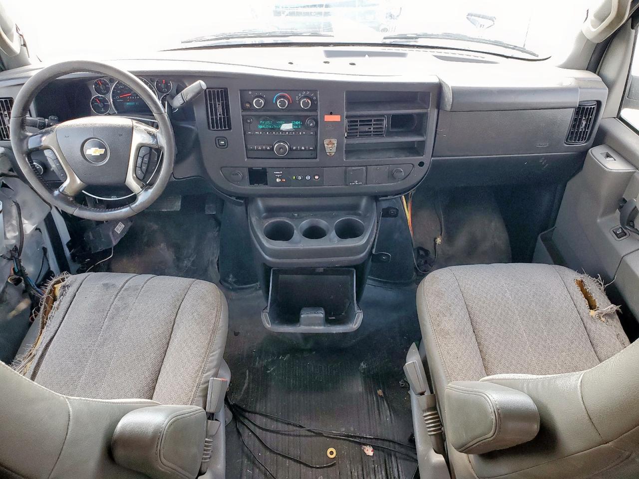 2019 Chevrolet Express G3500 VIN: 1GCZGHFG9K1221096 Lot: 84300495