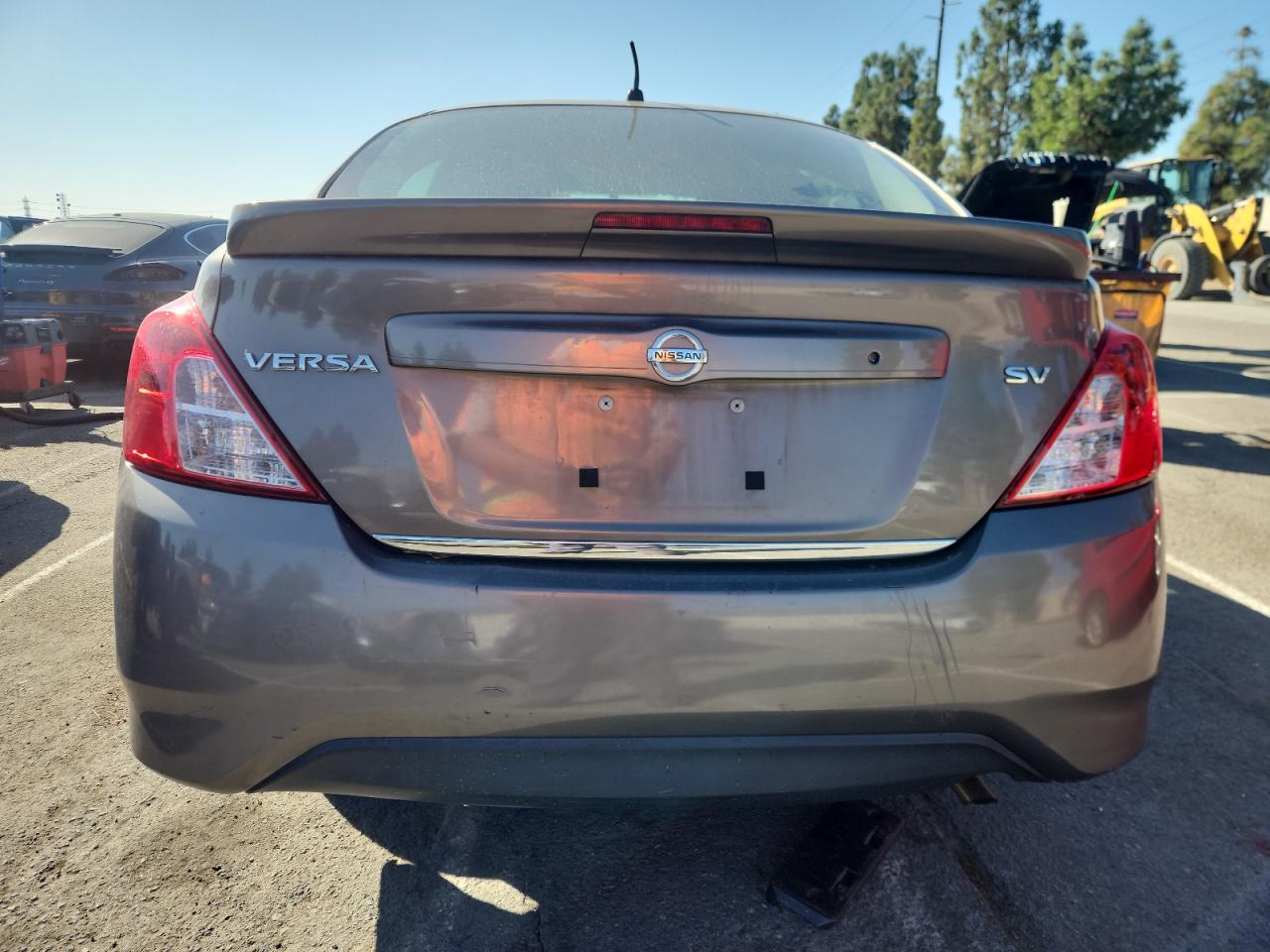 2017 Nissan Versa S VIN: 3N1CN7AP6HK448141 Lot: 82384115