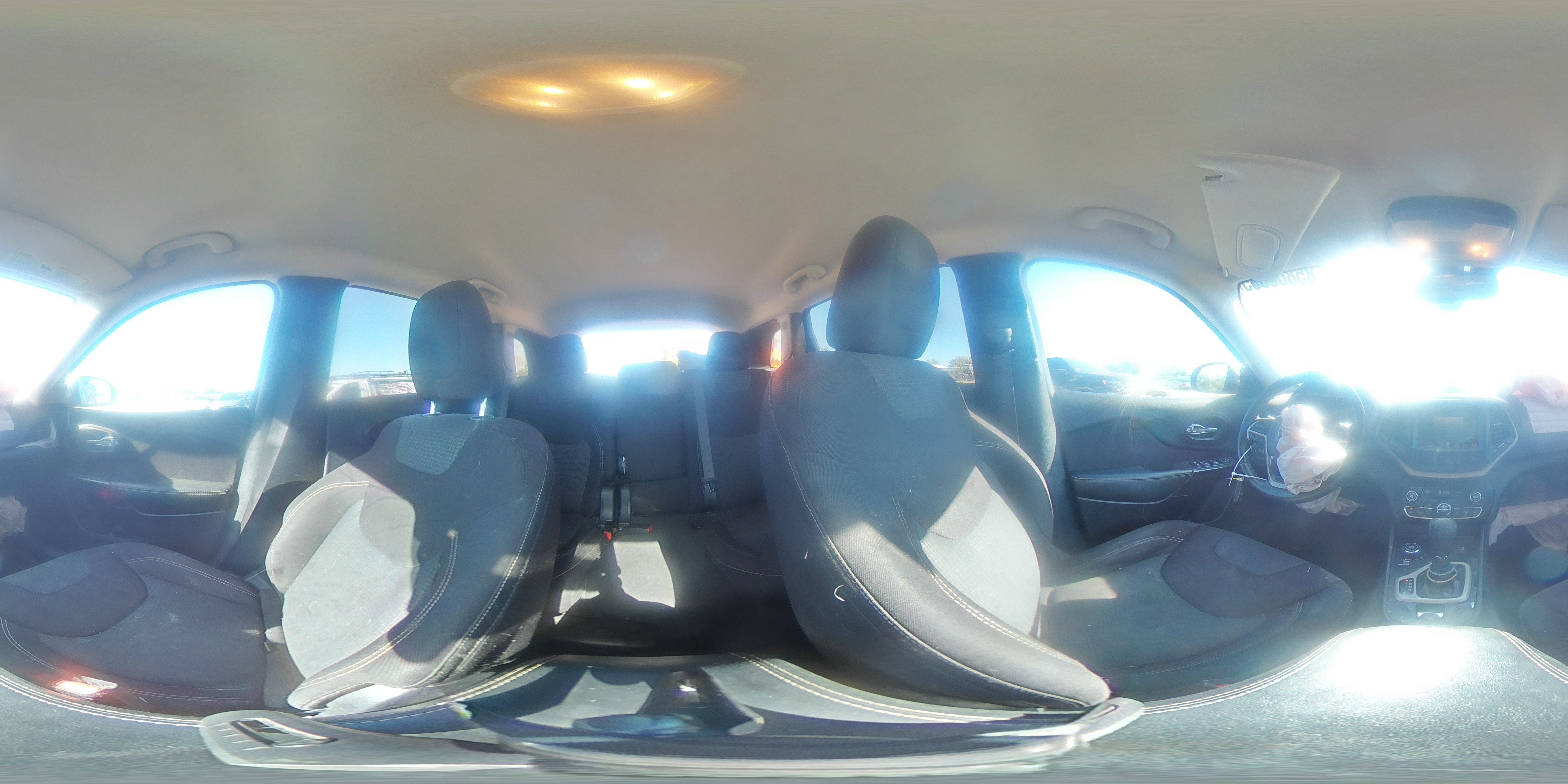 2016 Jeep Cherokee Latitude VIN: 1C4PJMCS6GW133949 Lot: 85865355