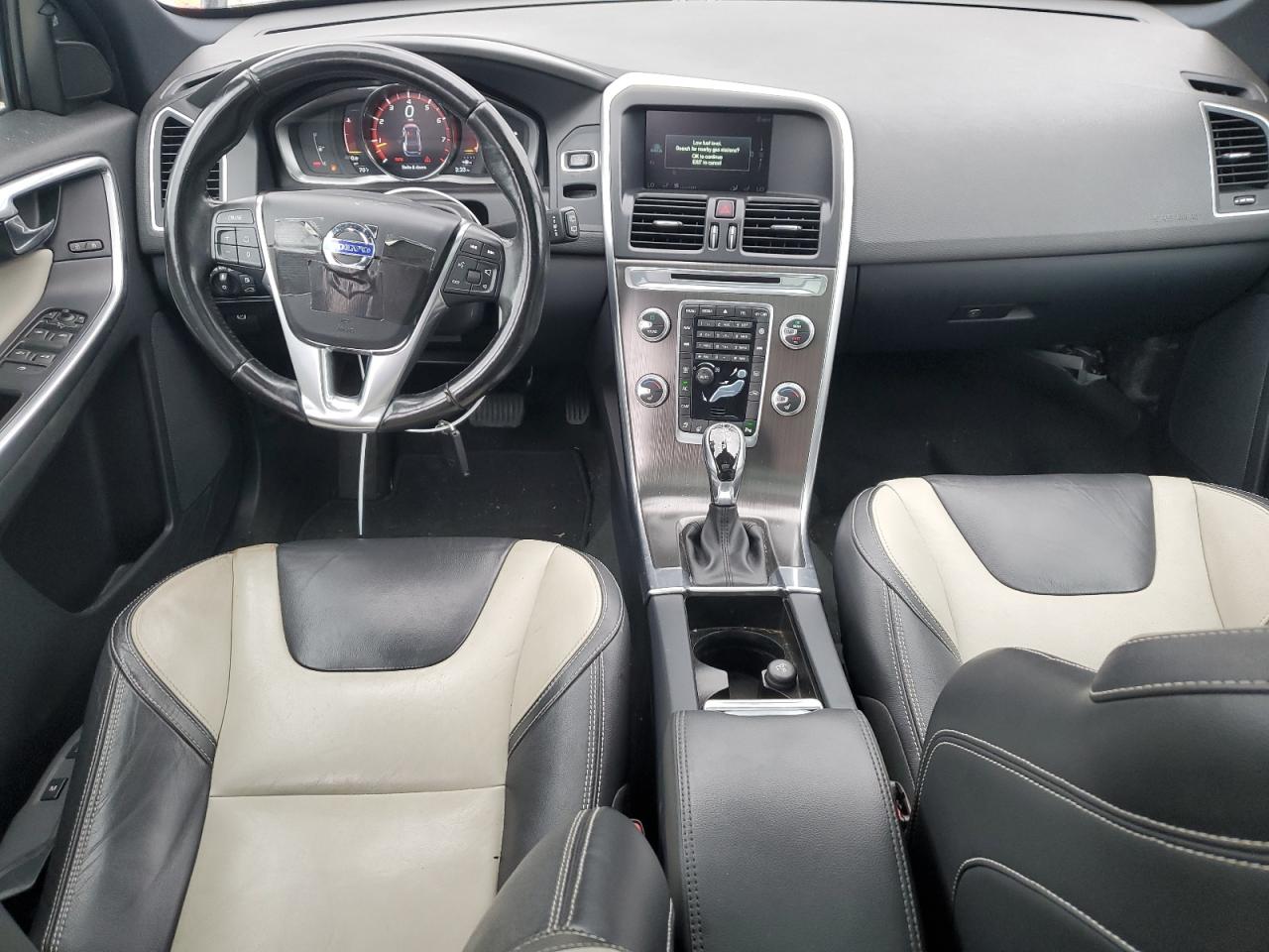 2016 Volvo Xc60 T5 Premier VIN: YV4612RK3G2836288 Lot: 80032265