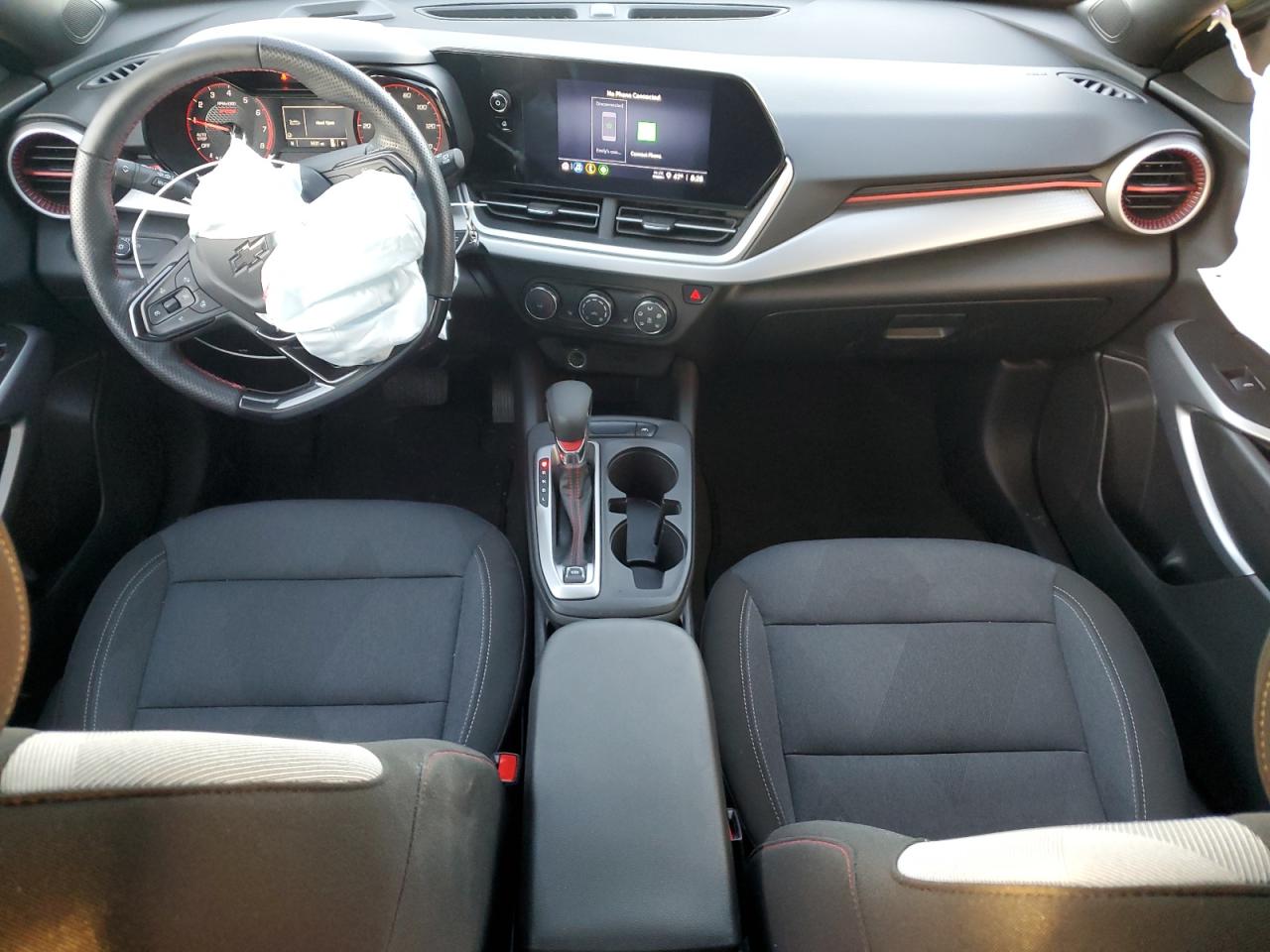 2024 Chevrolet Trax 1Rs VIN: KL77LGE2XRC174840 Lot: 82413755