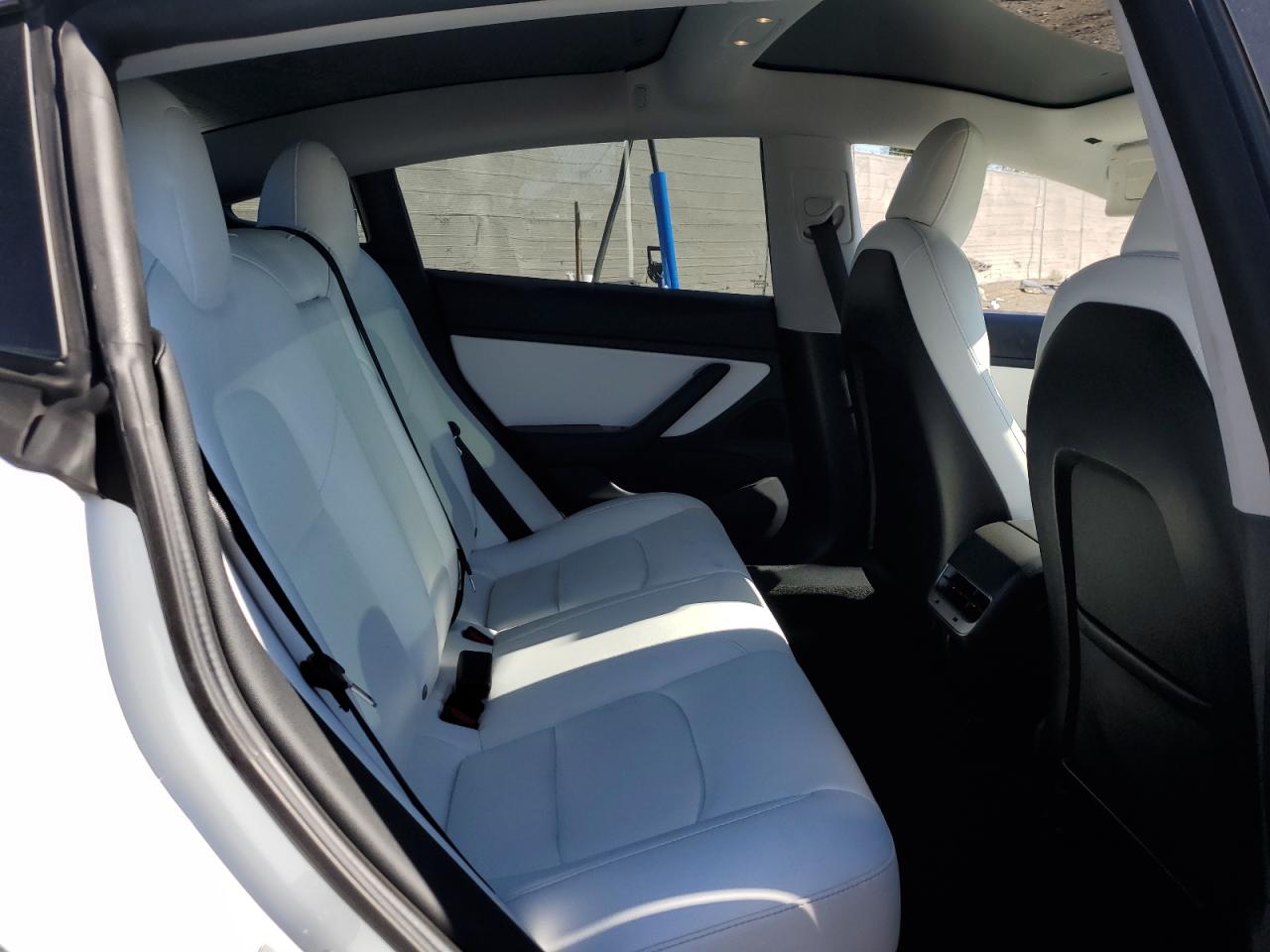2019 Tesla Model 3 VIN: 5YJ3E1EA5KF486153 Lot: 85868025