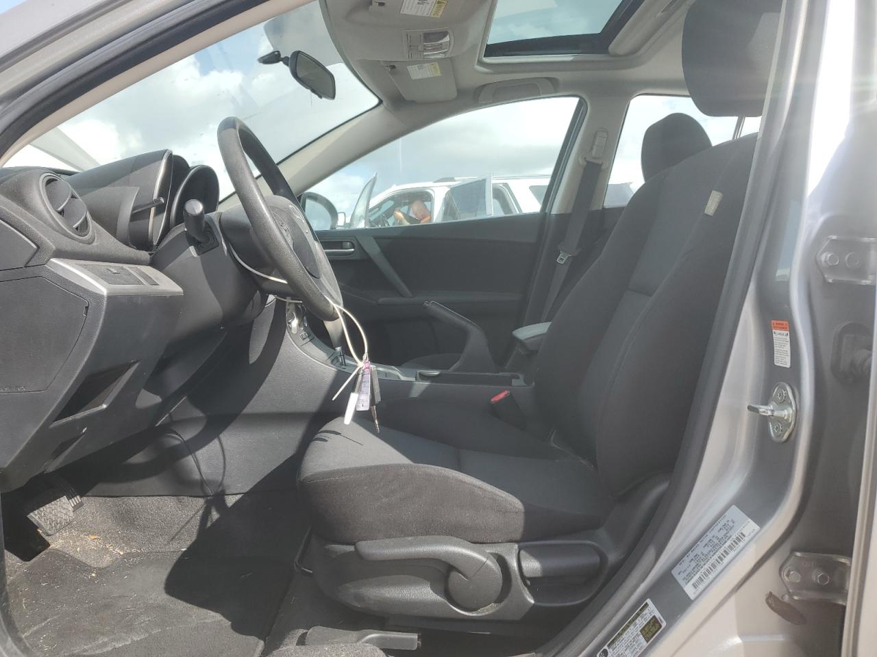 2010 Mazda 3 I VIN: JM1BL1SG7A1349748 Lot: 85555565