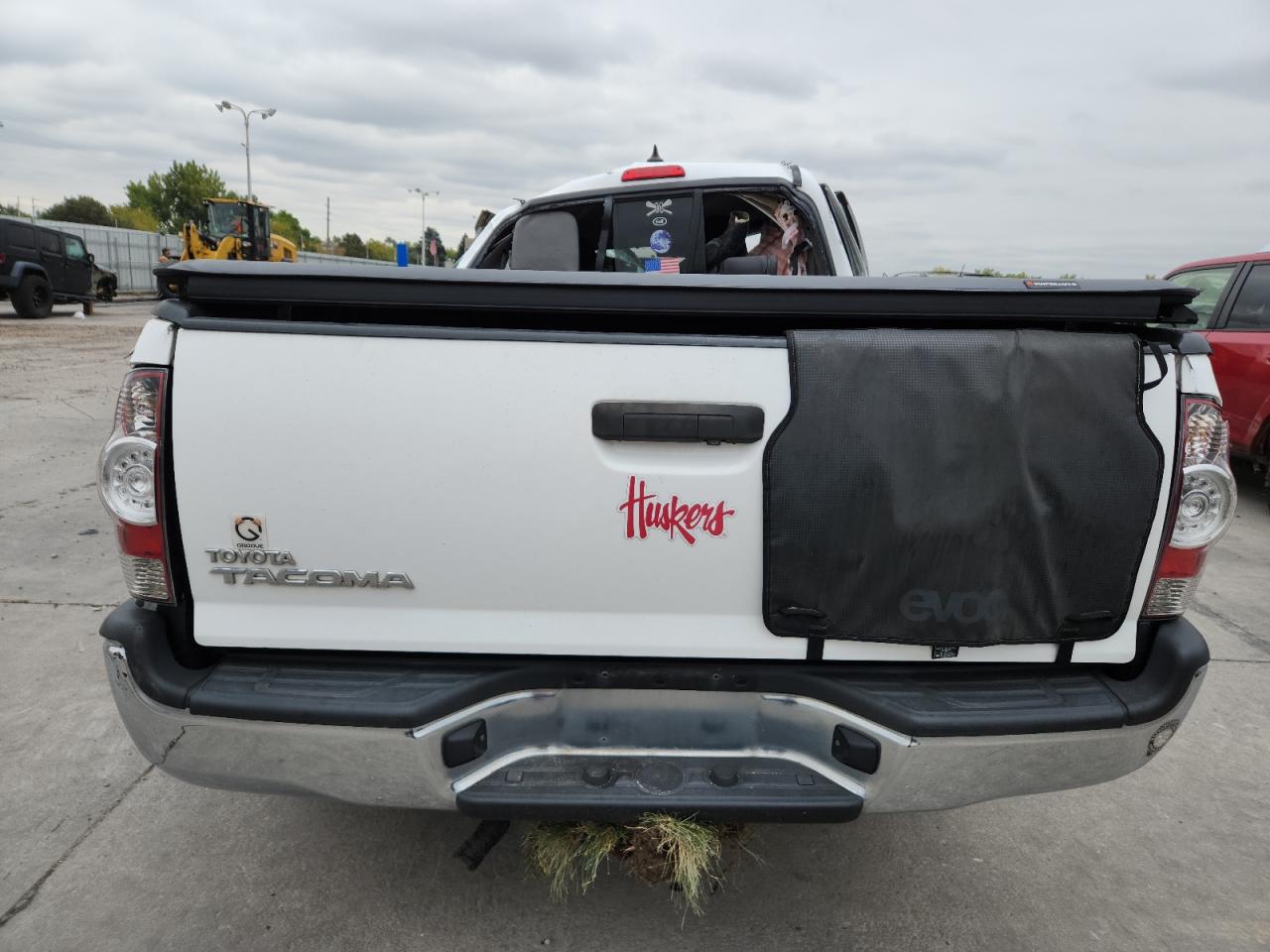 2015 Toyota Tacoma Access Cab VIN: 5TFUU4EN0FX137375 Lot: 82284665