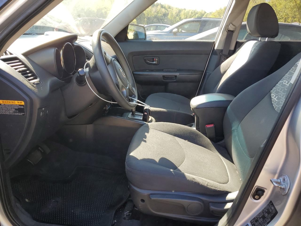 2010 Kia Soul + VIN: KNDJT2A23A7105387 Lot: 84911885