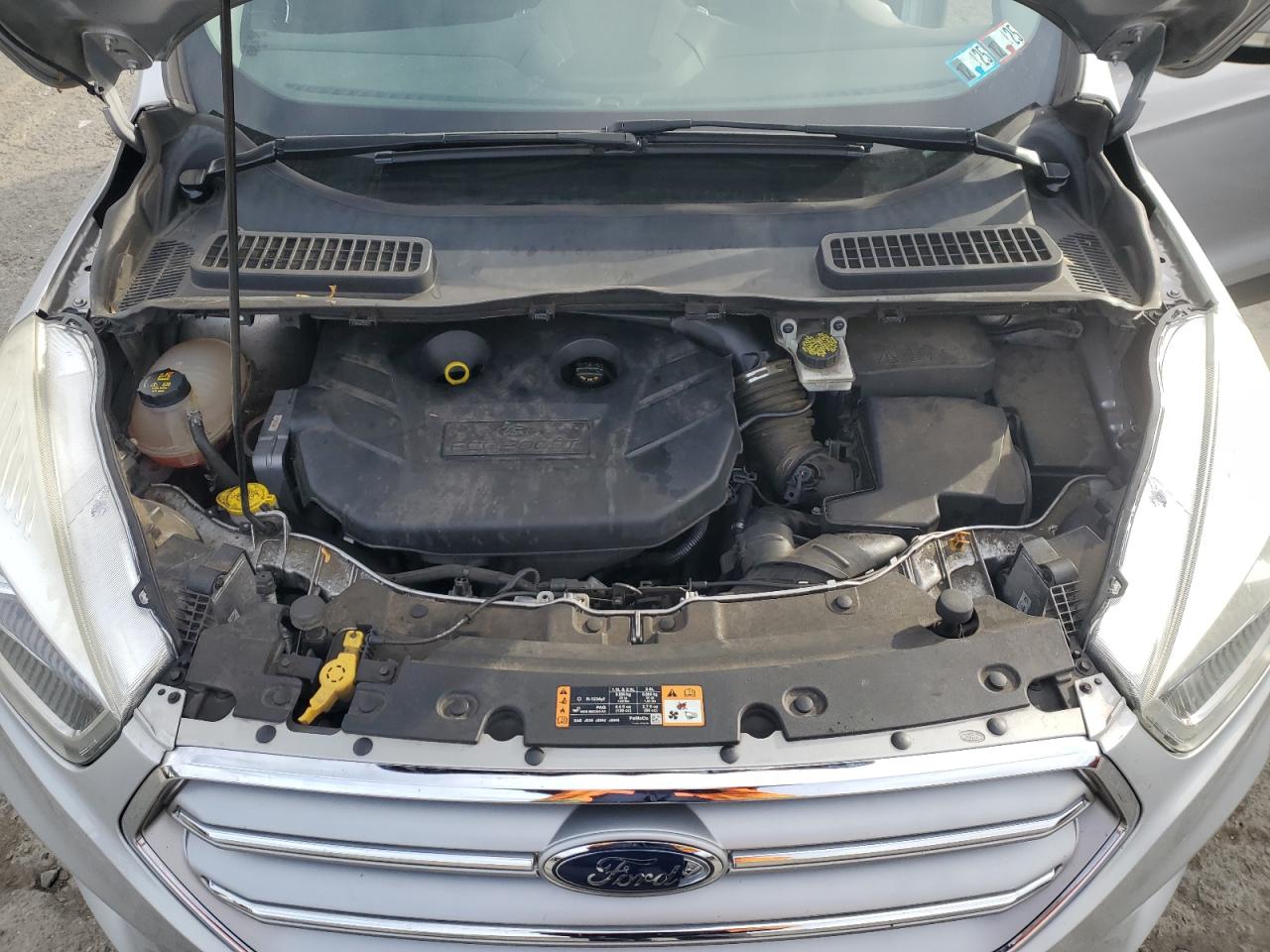 2017 Ford Escape Titanium VIN: 1FMCU9J99HUC92377 Lot: 90405105