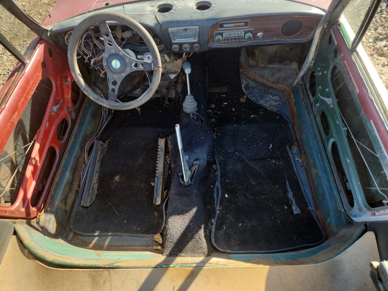 1968 Fiat Spider VIN: 0028811 Lot: 84809035