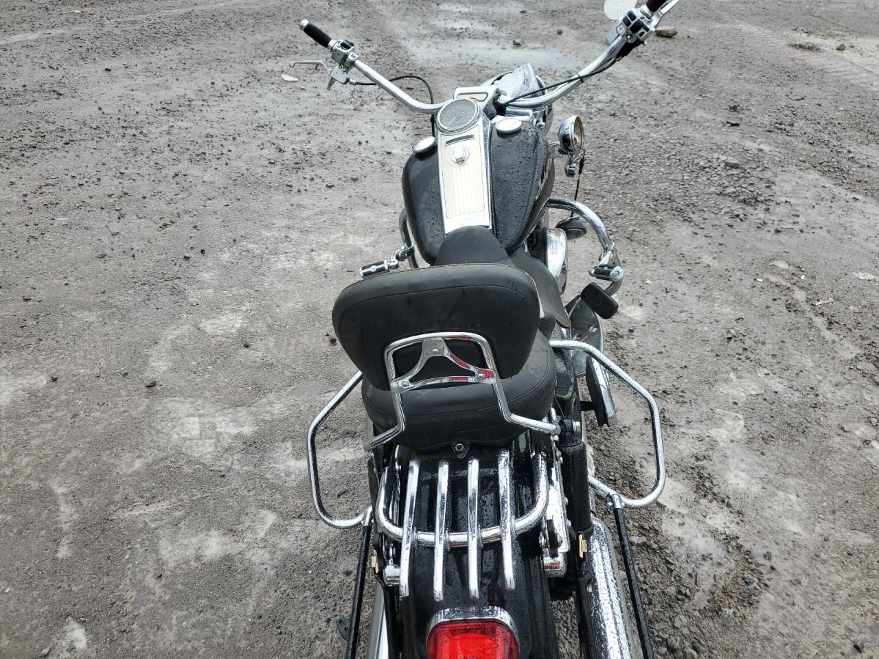 2010 Harley-Davidson Flhr VIN: 1HD1FB418AB626711 Lot: 82237615