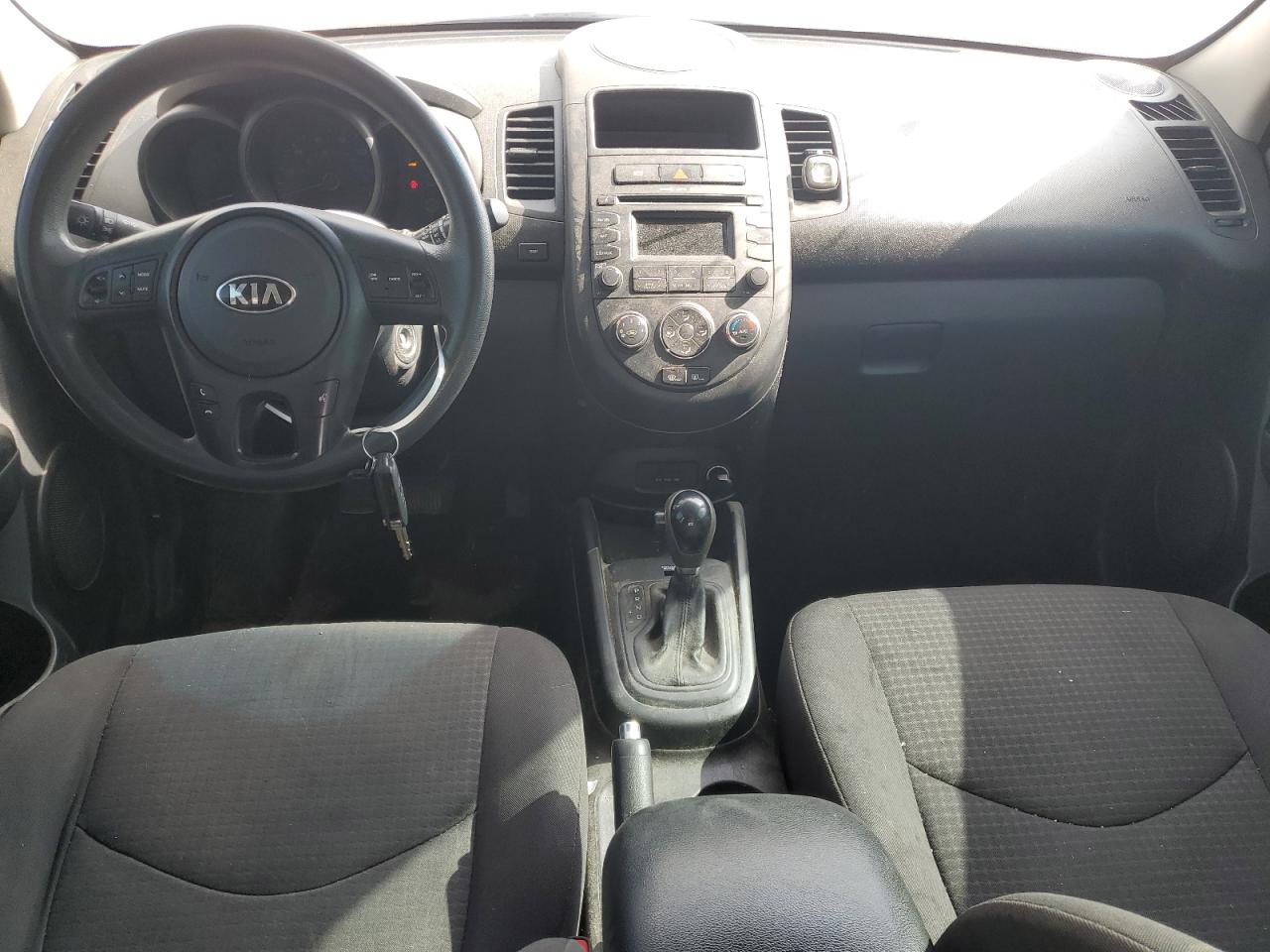 2013 Kia Soul VIN: KNDJT2A52D7630651 Lot: 82174975