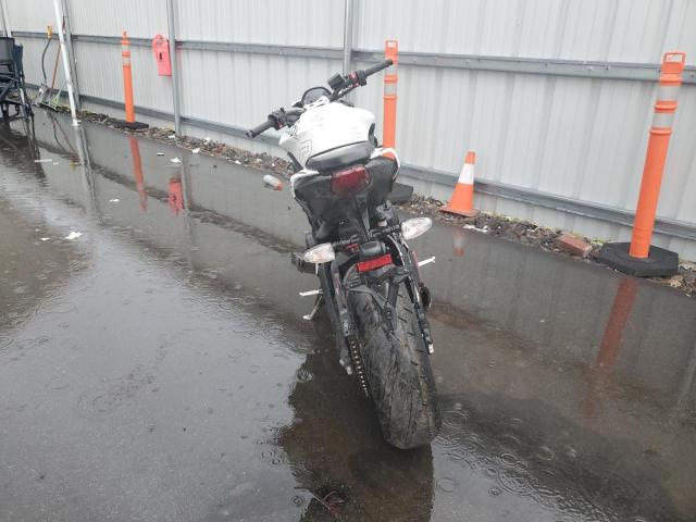 2024 TRIUMPH STREET TRIPLE