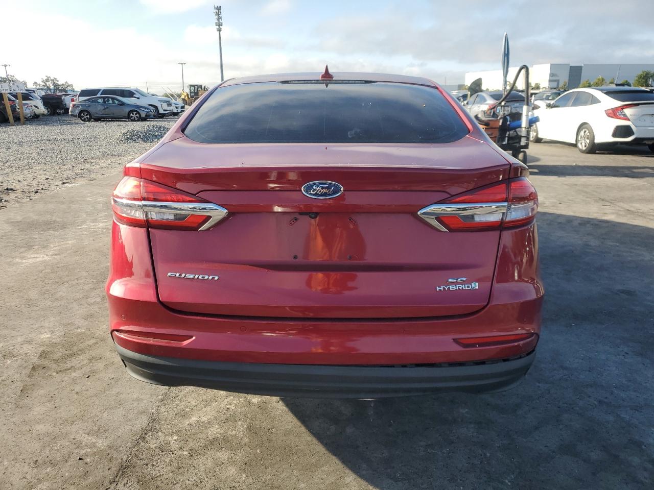 2019 Ford Fusion Se VIN: 3FA6P0LU2KR226313 Lot: 90038505