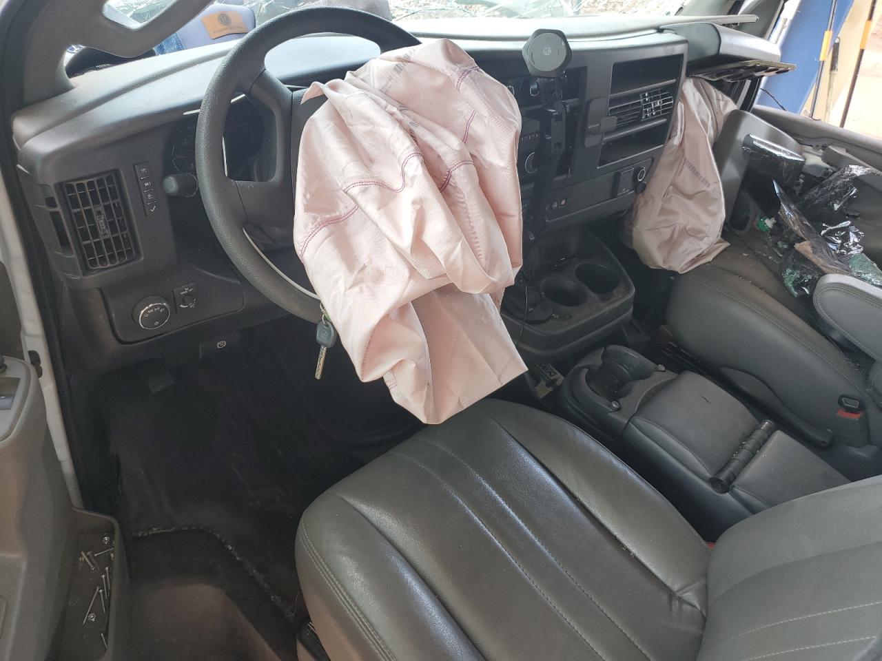 2024 Chevrolet Express G2500 VIN: 1GCWGAF70R1193709 Lot: 80802365