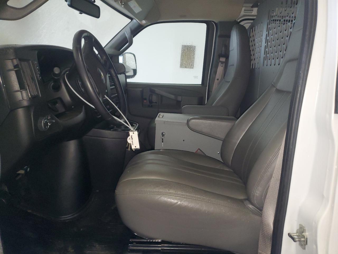 2023 Chevrolet Express Utility / Service Van VIN: 1GCWGAFP9P1148622 Lot: 89816195