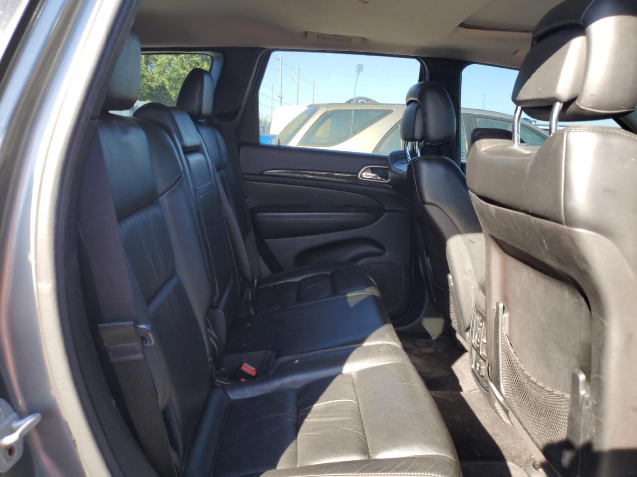 2011 Jeep Grand Cherokee Laredo VIN: 1J4RR4GG3BC609182 Lot: 86206755