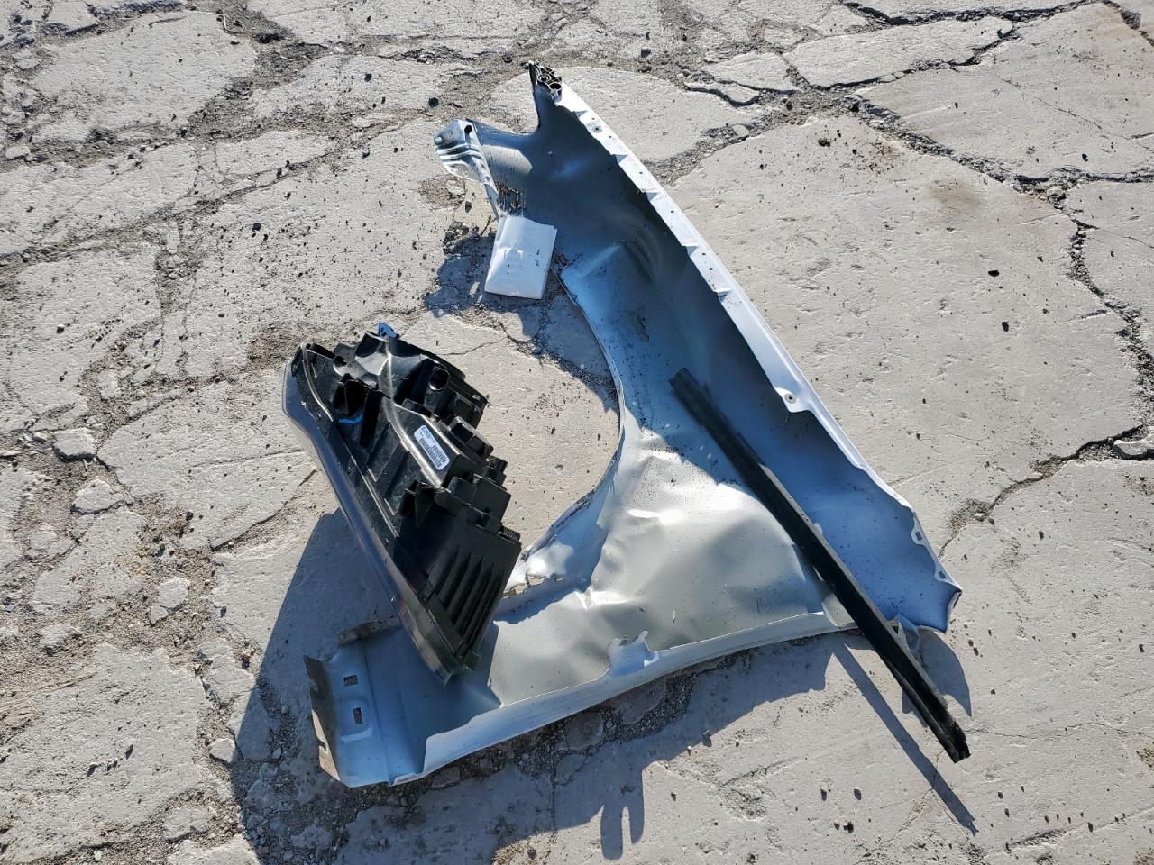 2022 Chrysler 300 S VIN: 2C3CCABG5NH225820 Lot: 85365515