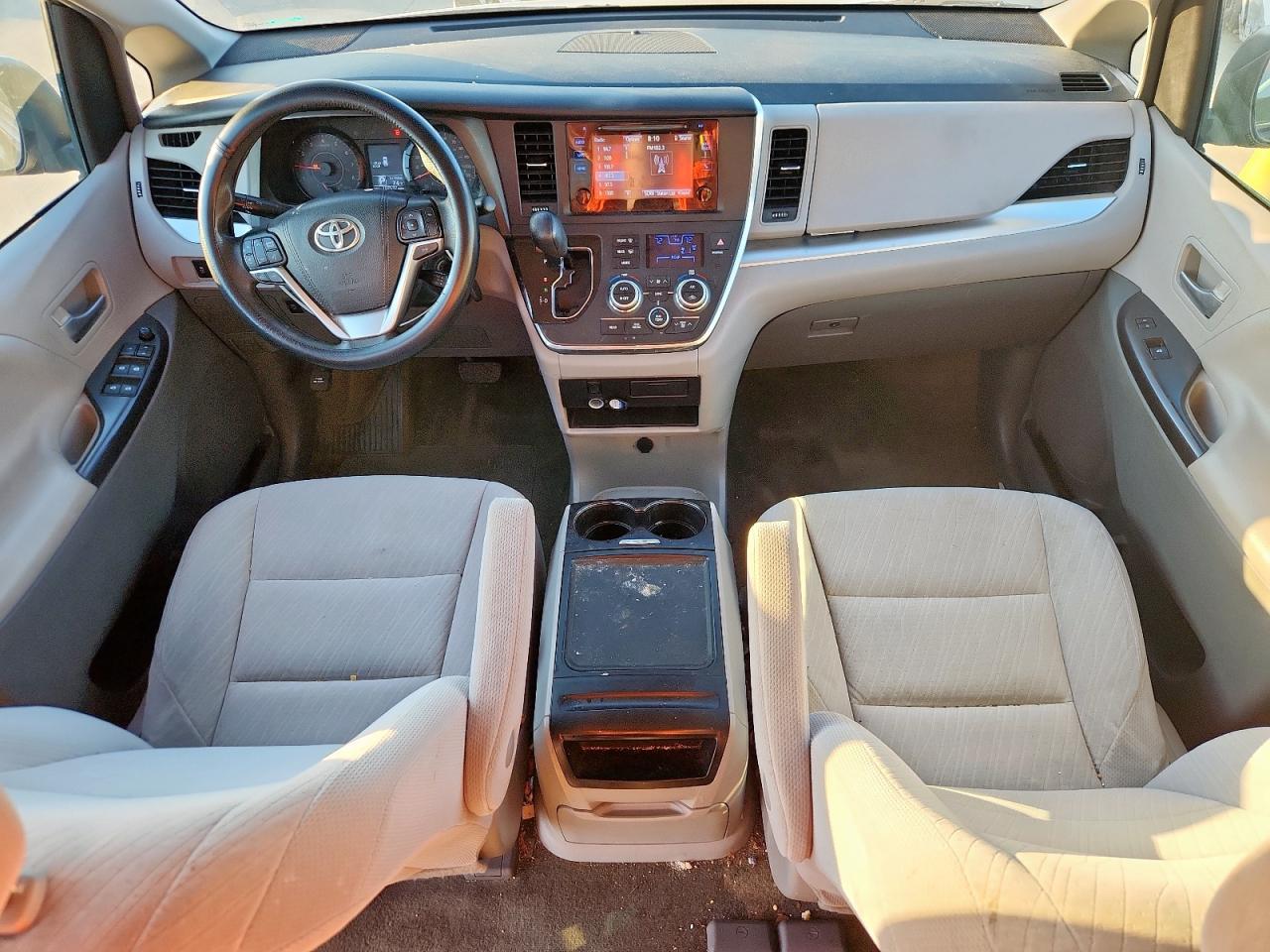 2017 Toyota Sienna Le VIN: 5TDKZ3DC7HS834893 Lot: 86438955