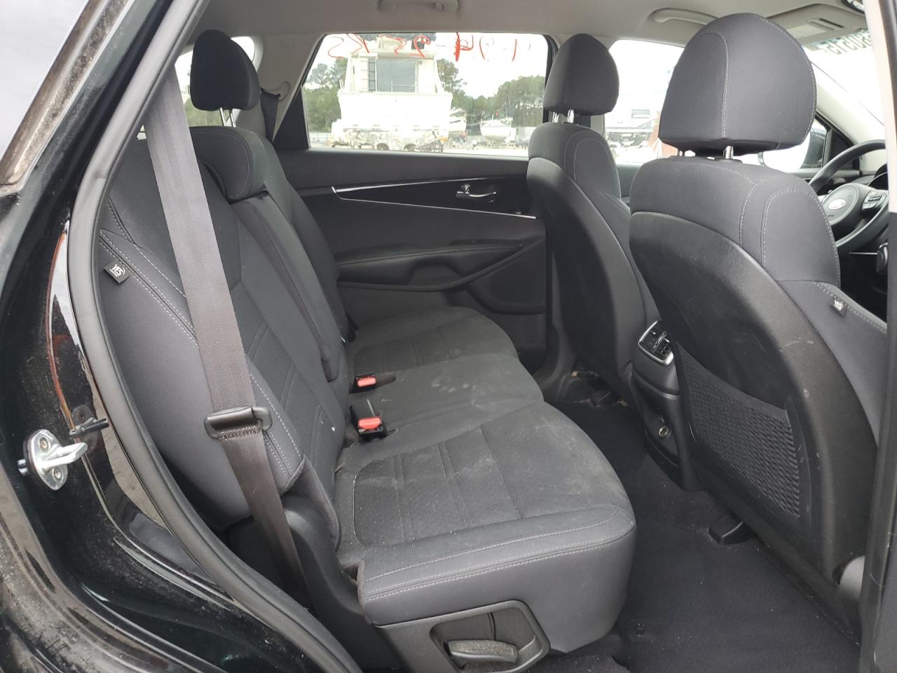 2018 Kia Sorento Lx VIN: 5XYPG4A3XJG371995 Lot: 84580515