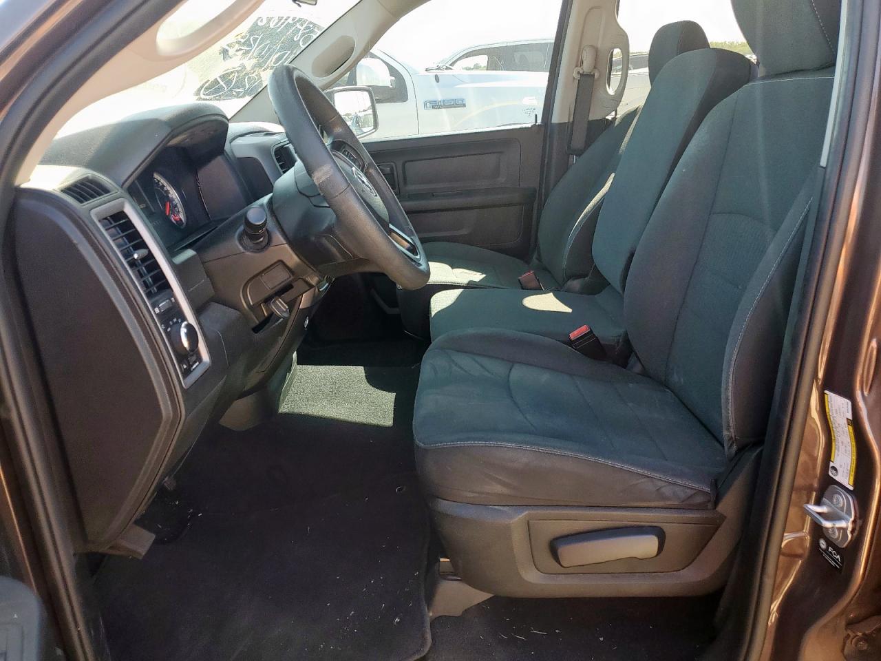 2021 Ram 1500 Classic Tradesman VIN: 1C6RR6FG9MS584968 Lot: 90732975