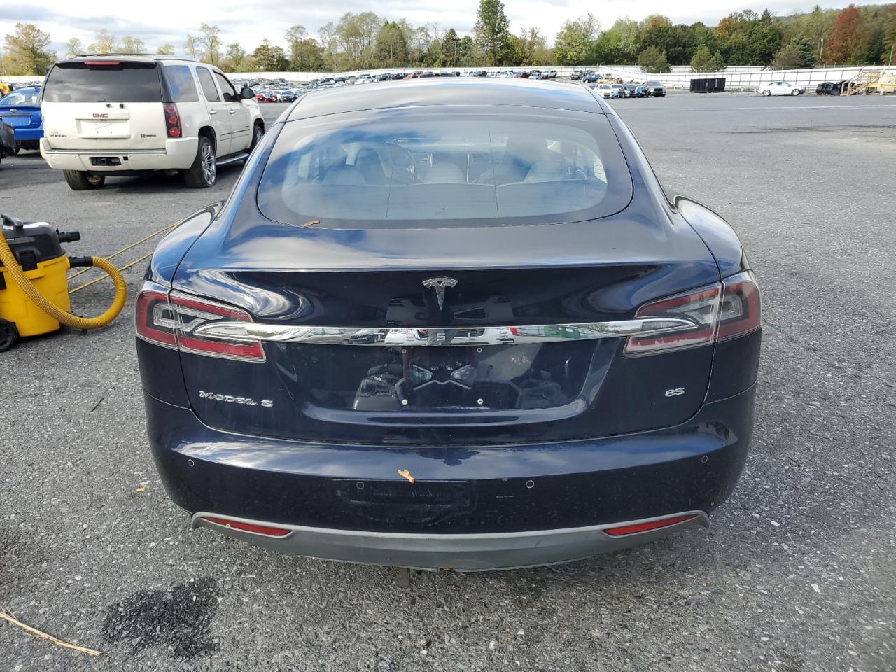 2014 Tesla Model S VIN: 5YJSA1H16EFP43523 Lot: 86690835