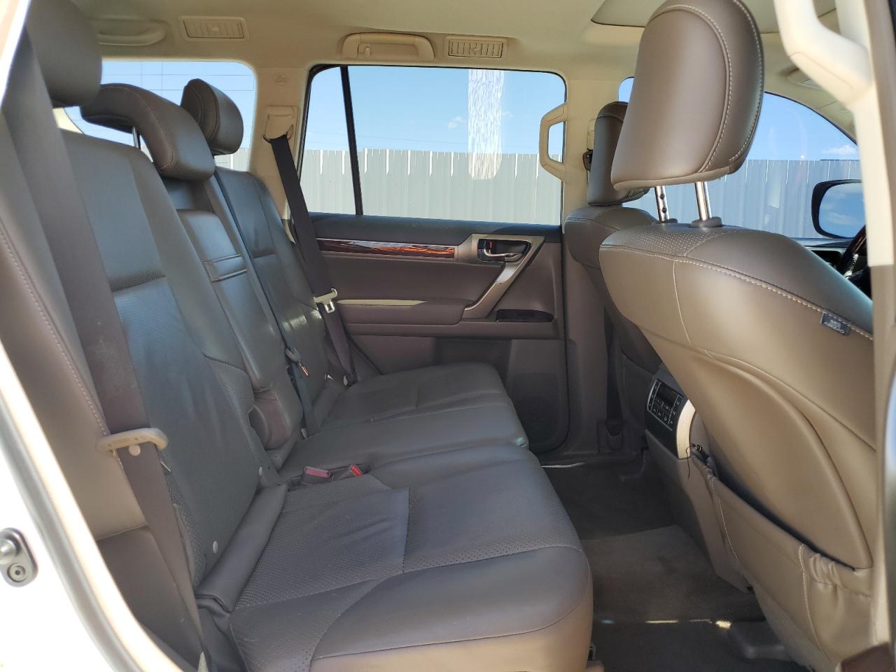 2011 Lexus Gx 460 VIN: JTJBM7FX9B5020566 Lot: 89991925