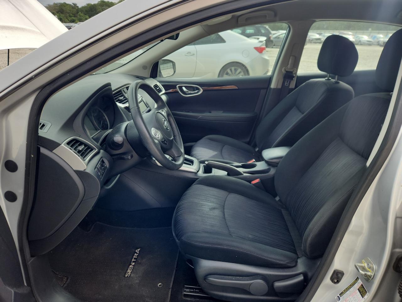 2019 Nissan Sentra S VIN: 3N1AB7AP1KY354480 Lot: 82318125