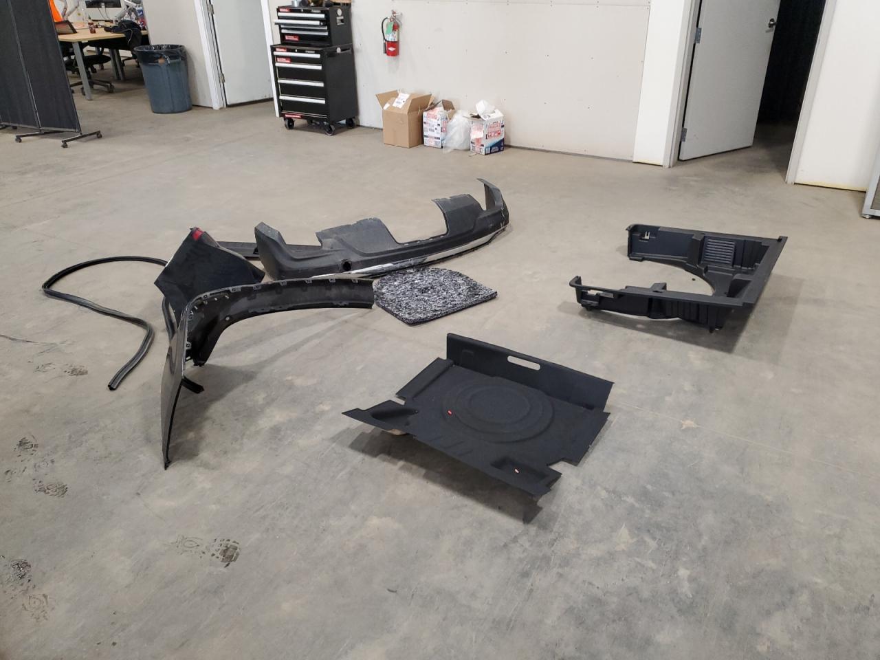 2018 Chevrolet Equinox Lt VIN: 2GNAXTEX2J6281032 Lot: 85107375