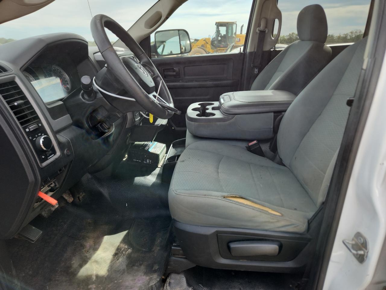 2018 Ram 1500 St VIN: 1C6RR7ST3JS129652 Lot: 89915185