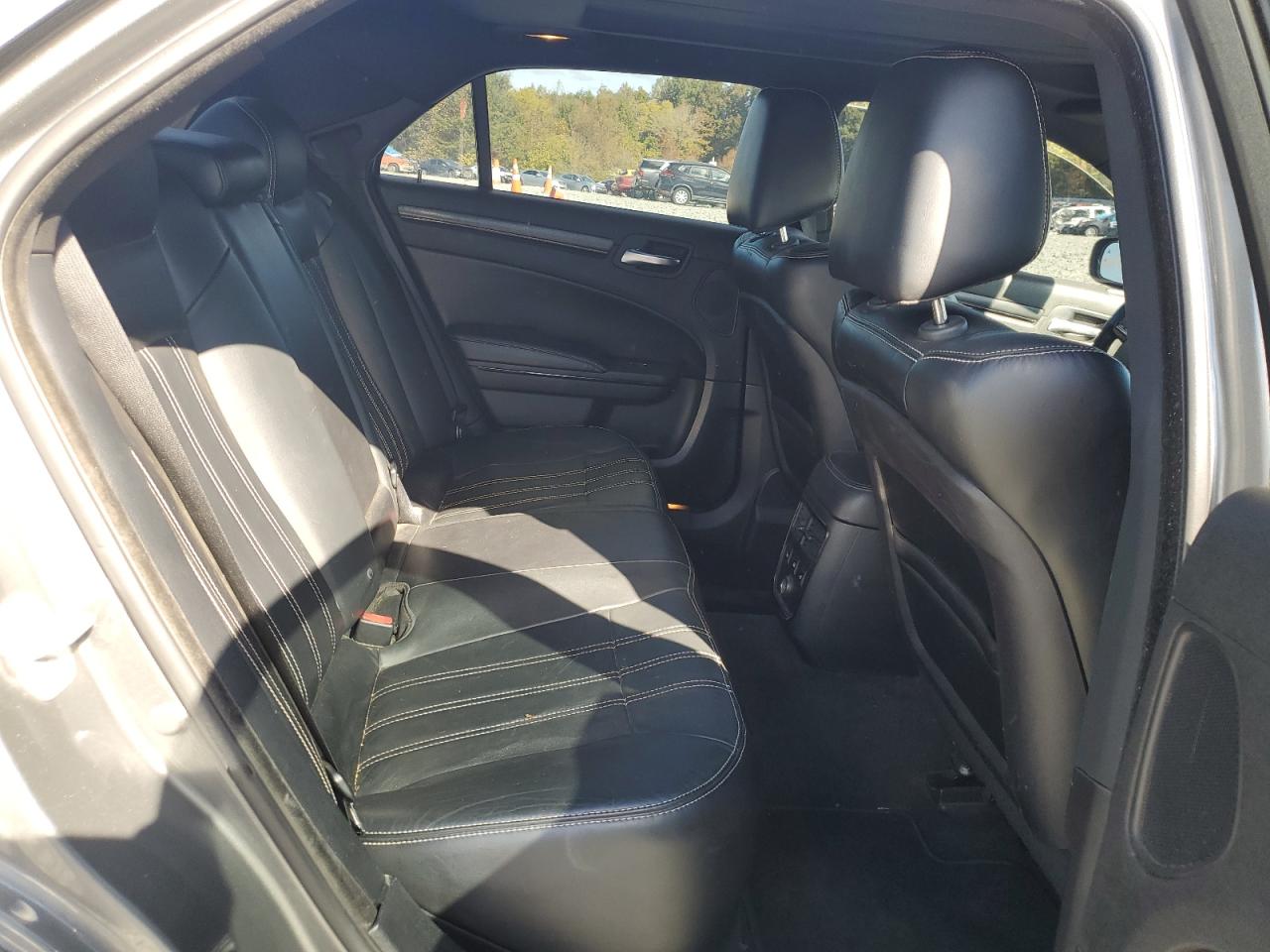 2012 Chrysler 300 S VIN: 2C3CCABG5CH253064 Lot: 82447885