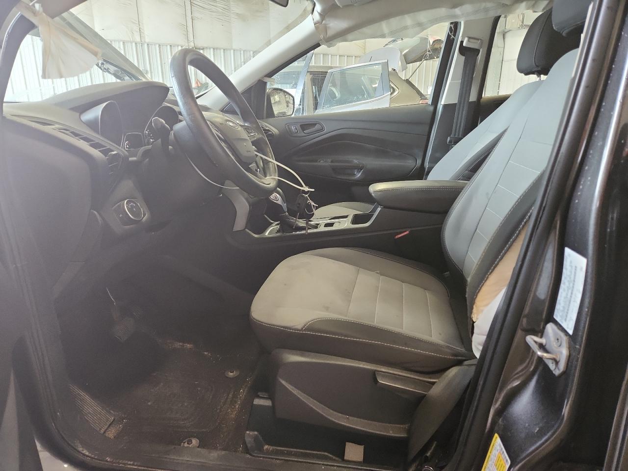 2017 Ford Escape S VIN: 1FMCU0F77HUB13207 Lot: 81910945