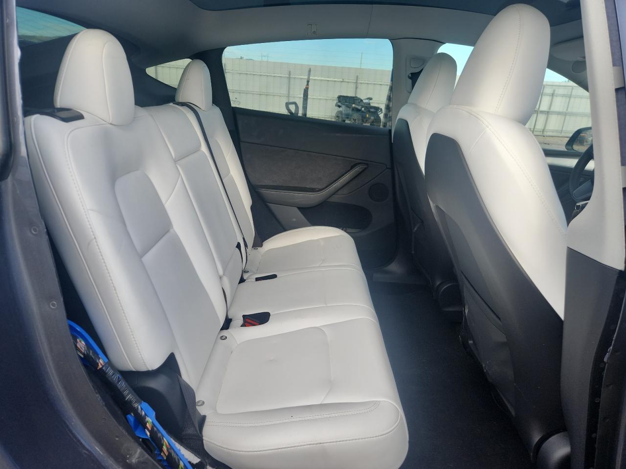 2023 Tesla Model Y VIN: 7SAYGDEE9PA177409 Lot: 82331145